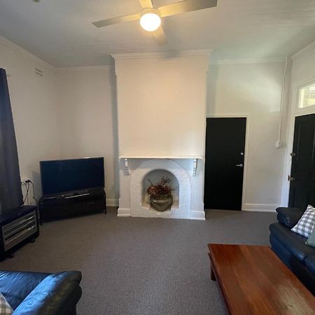 The Bolt Inn Uralla Экстерьер фото